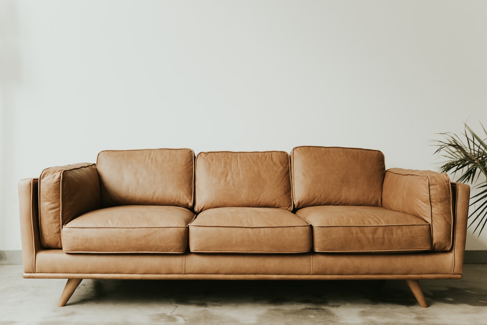 brown leather 3-seat sofa